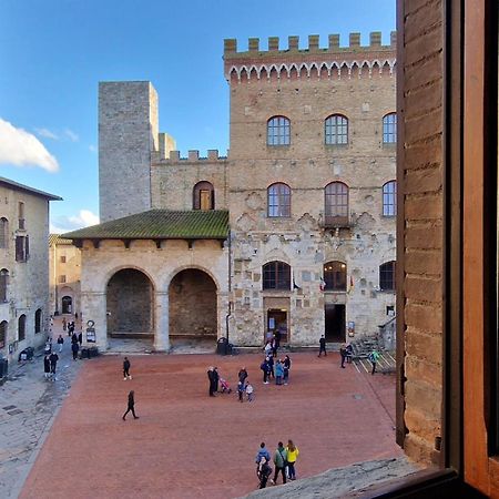 Sangi Studio Apartment - With Amazing View Of The Duomo سان جيمينيانو المظهر الخارجي الصورة