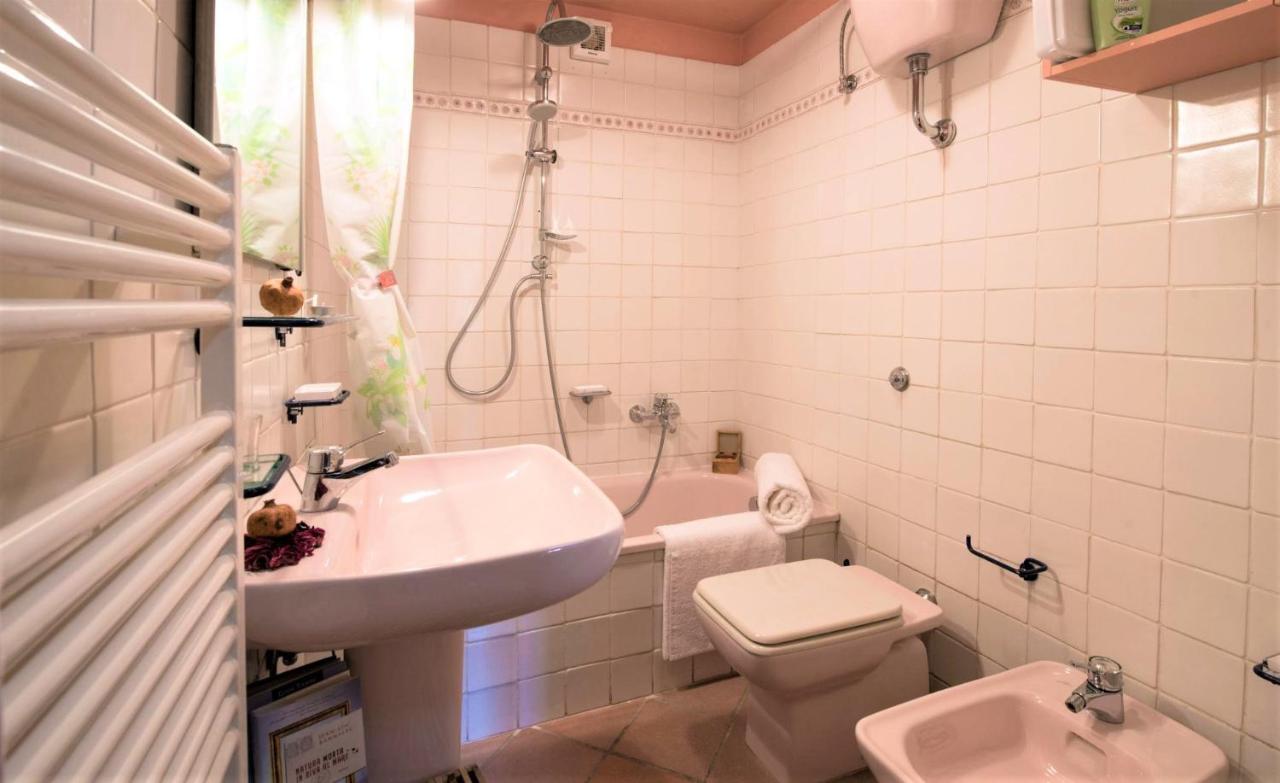 Sangi Studio Apartment - With Amazing View Of The Duomo سان جيمينيانو المظهر الخارجي الصورة